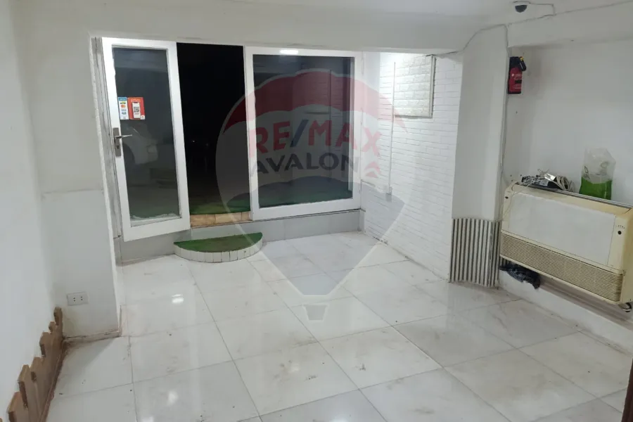 Shop for sale 28 m Roushdy (branched from Abu Qir st.)