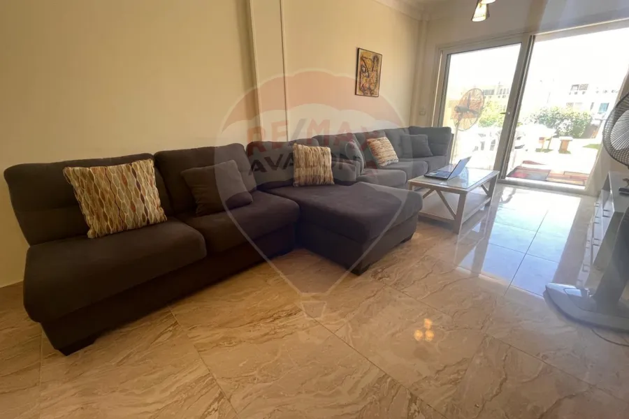 Stand alone villa for sale (Stella Heights) 245 m