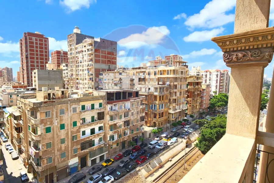 Apartment for sale 150 m Cleopatra (directly on the tram) - first residence