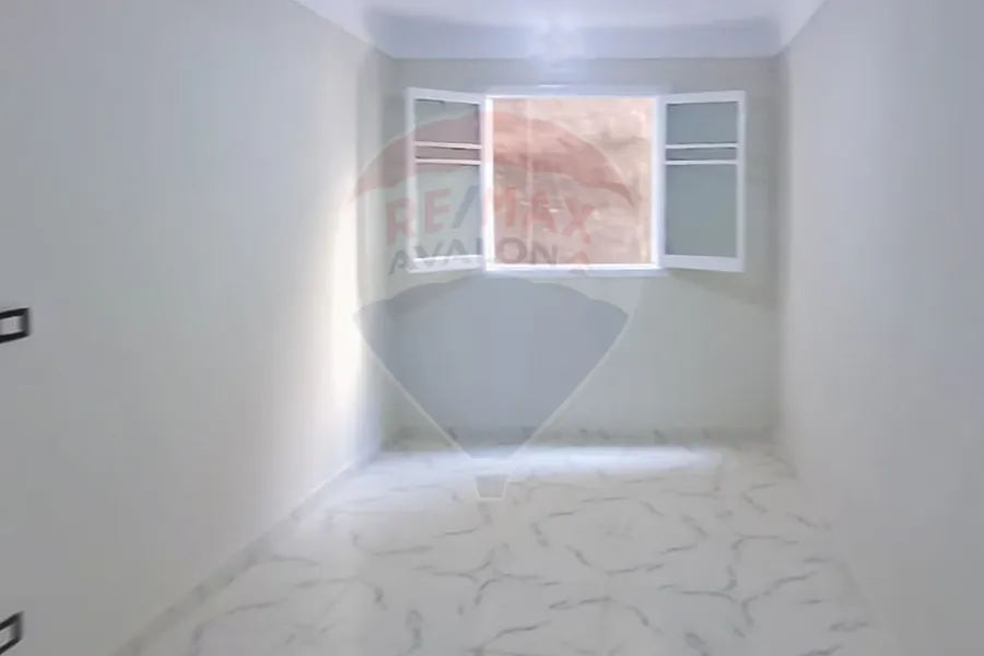 Apartment for sale 100 m Seyouf Tram (branching from Gamal Abdel Nasser St.)