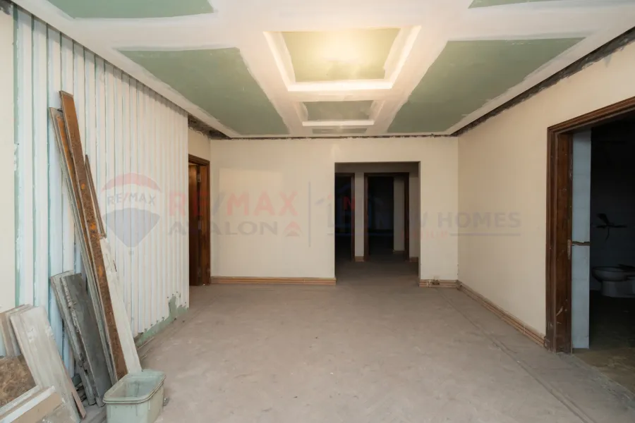 Apartment for sale 375 m Zizinia (In front of the Jewelry Palace - Brand Building) - 18,000,000 EGP