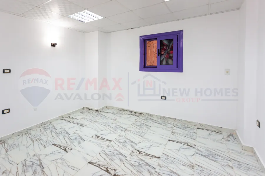 Administrative apartment for rent 100 m Victoria (Al Galaa St.)