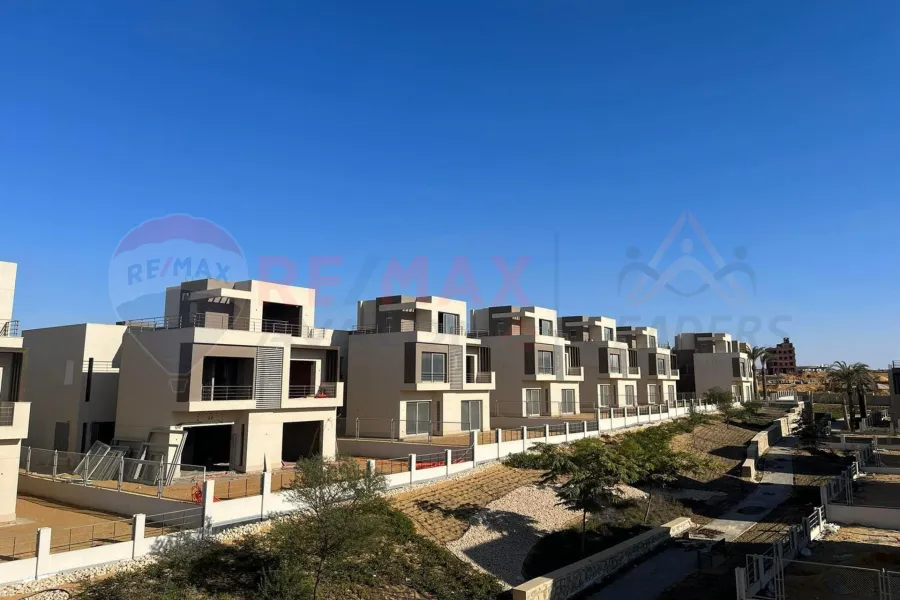 تاون هاوس للبيع 183 م (بالم هيلز - الاسكندرية)