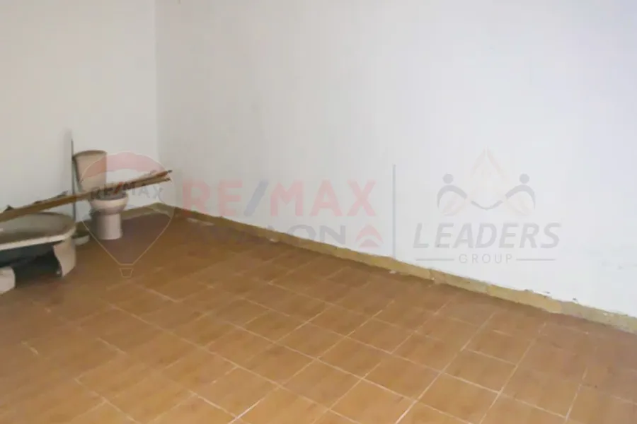 Administrative headquarters for rent 180 m Camp Shizar (branched from Port Said St.)