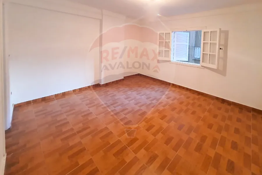 Apartment for sale 130 m Smouha (El Nasr St.)