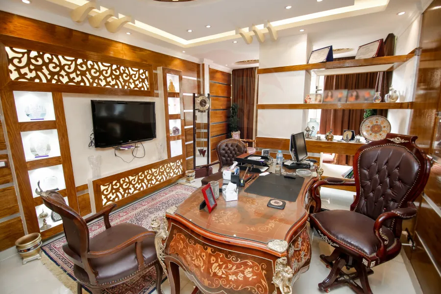 Administrative unit for sale 75 m Raml Station ( El-Sultan Hussien st)