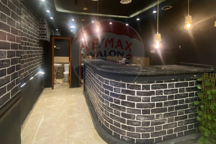 Shop for sale 60 m Glim (Zahran Rushdi St. - steps from Abu Qir St.)