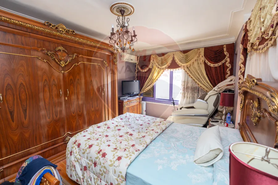 Apartment for sale 150 m Mostafa Kamil (steps from Abu Qer st.)