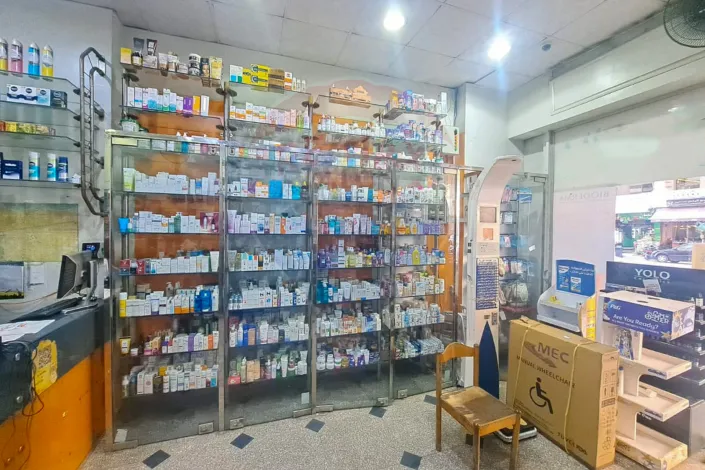 Pharmacy for sale 70 m Sidi Bishr (Iskander Ibrahim Main St.