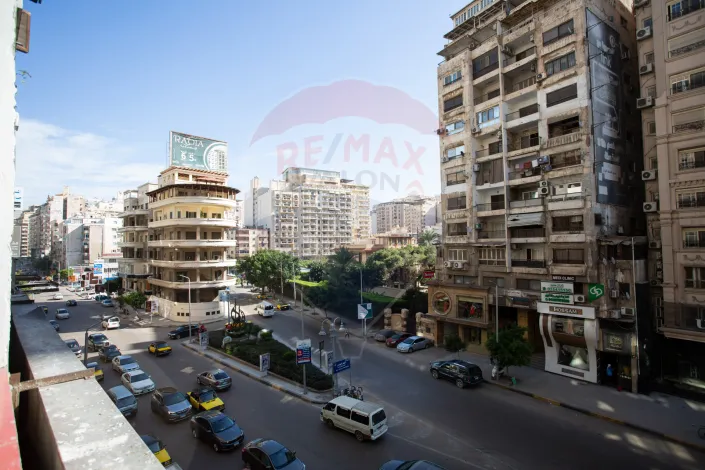 شقة إداري للإيجار 300 م رشدي (ش ابو قير)