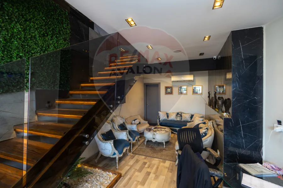 Shop + Mezzanine for sale 83 m + 100 m El Saraya (directly on the sea)