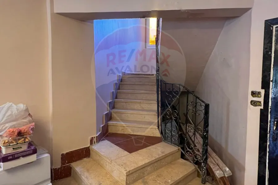 Stand alone villa for sale (Heliobeach) 700 m