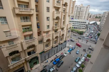 شقة للبيع 290 م سموحة (ابراج سيف)