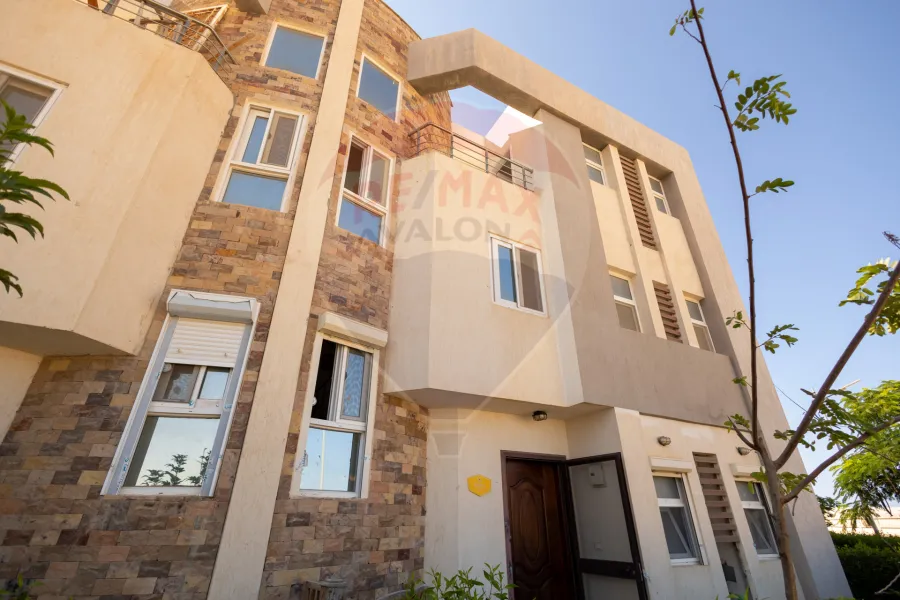Twin house villa for sale (Marseille Beach 4 - Sidi Abdel Rahman) - 185 m