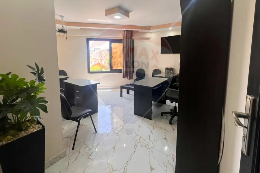 Furnished administrative headquarters for rent 135 m Raml Station (Shakour St.)