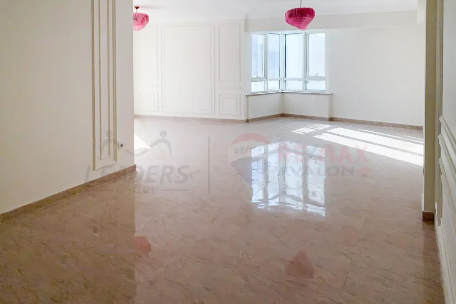 Apartment for rent 180 m Smouha (Grand View)