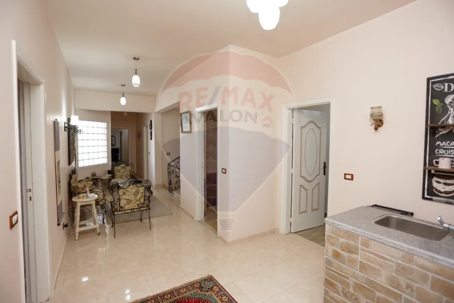 Stand Alone Villa for sale 1,008 m King Mariout