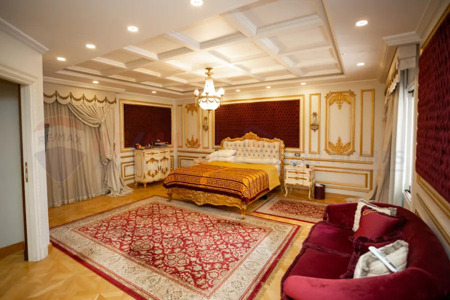 Apartment for sale 600 m San Stefano (directly on the sea - Copper Tower)