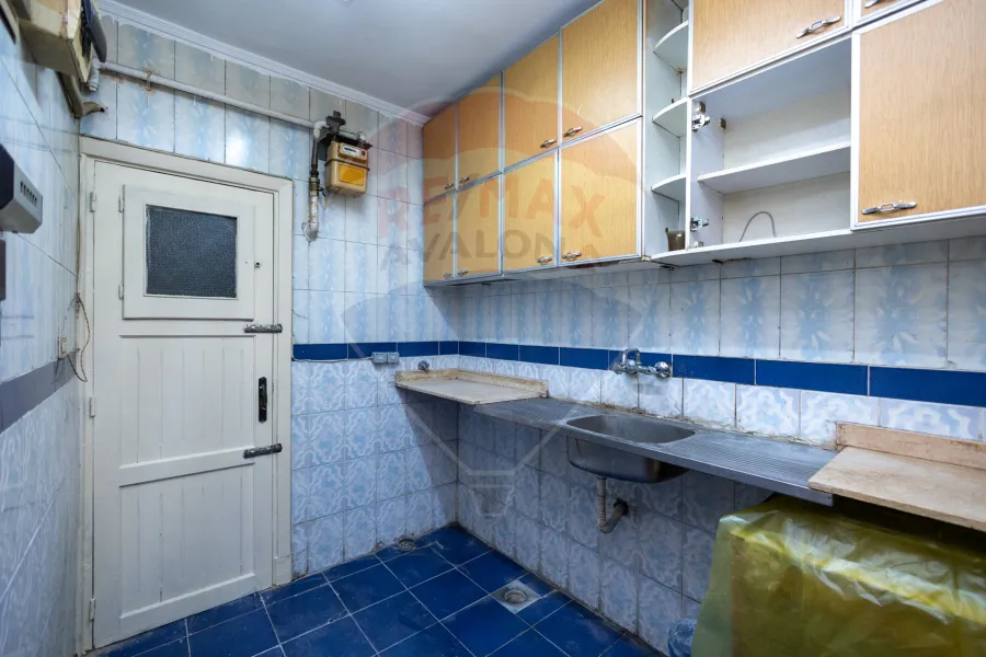 Apartment for rent 217 m Louran (directly on the tram)