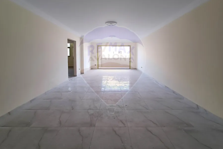 Apartment for sale 230 m Smouha (Crystal Towers)