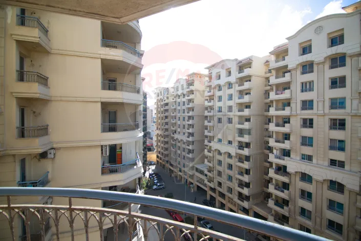 Apartment for sale 223 m Smouha (Antoniades City)