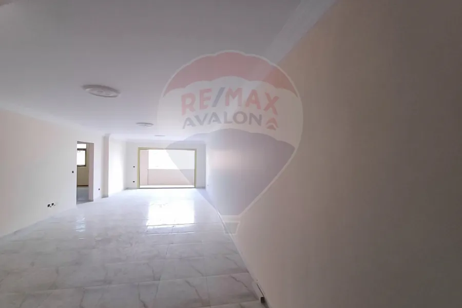 Apartment for sale 230 m Smouha (Crystal Towers)