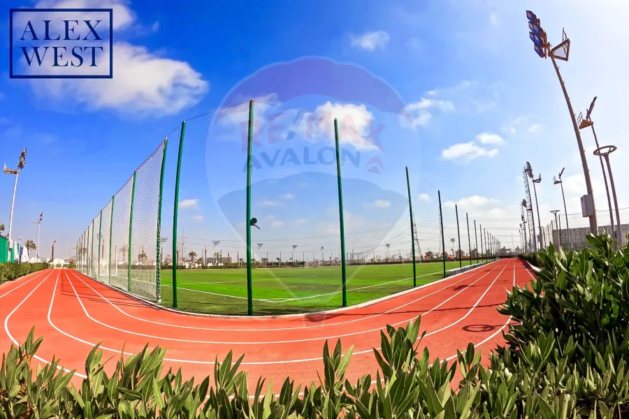 Town house villa for rent 198 m King Mariout (Alex West compound)