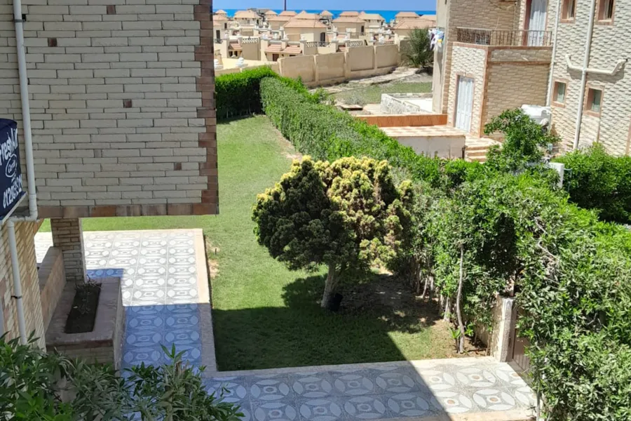 فيلا توين هاوس للبيع (قرية المهندسين الجامعيين) 330 م