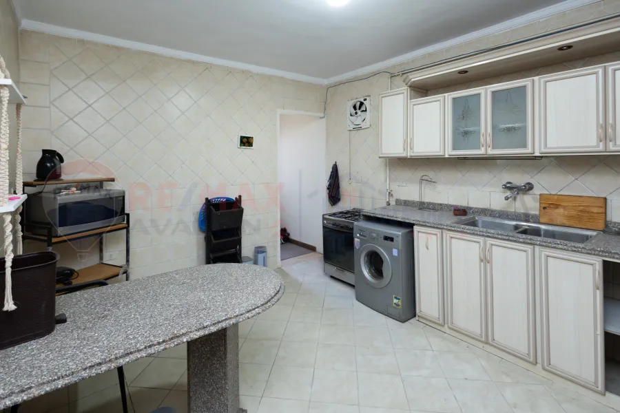 Duplex apartment for sale 320 m Sporting (Ahmed Allam Street - steps from Abu Qir Street)