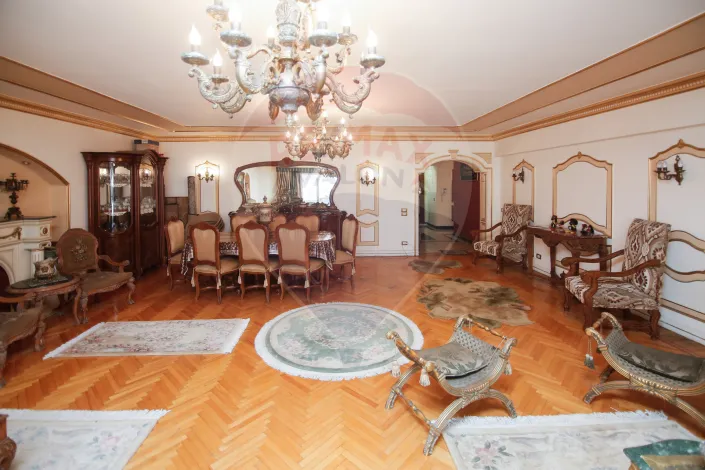 Apartment for sale 275 m Smouha (Albert Al Awal St)