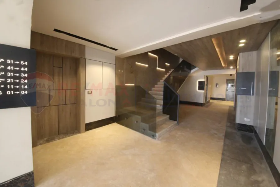 Apartment for sale Palm Hills New Cairo 70 m installment