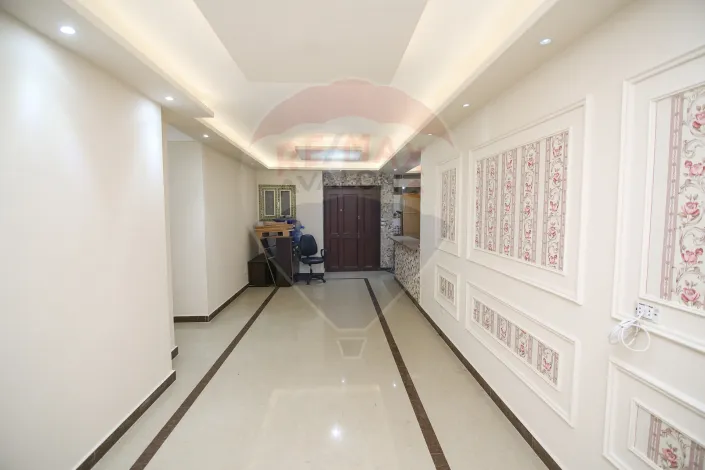 Apartment for sale 140 m Camp Caesar (El Geish Road - Brand Building)