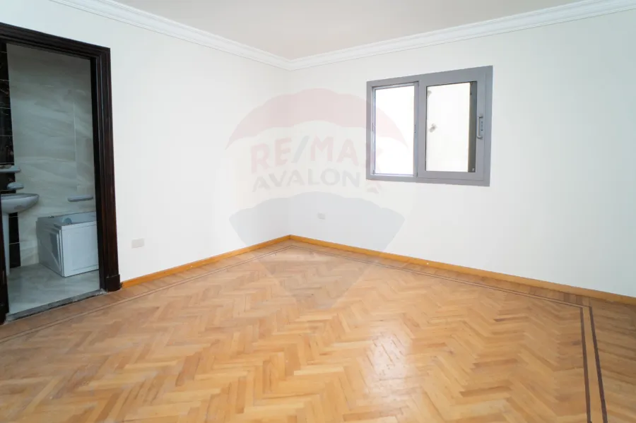Apartment for rent 203 m Saba Basha (First num from the sea)