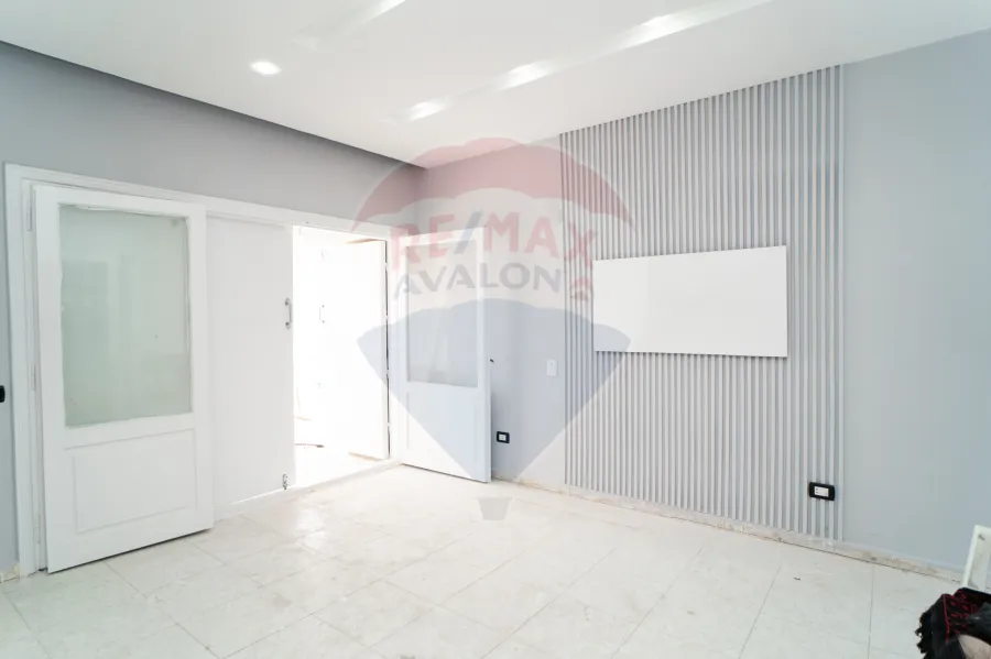 Twin house villa for sale 200 m Maamoura Beach (directly on the sea)