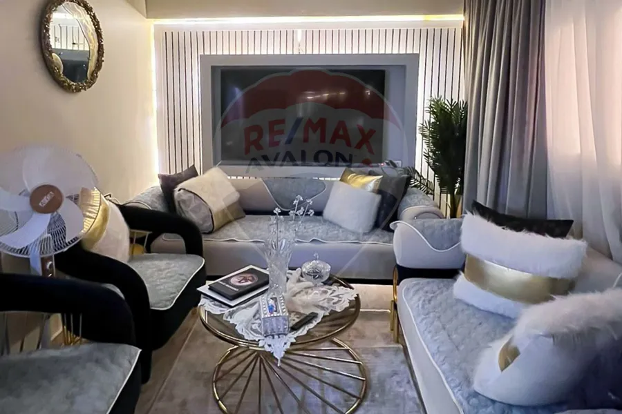 Apartment for sale 100 m in Sidi Bishr (both sides of the sea next to Bir Masoud) -