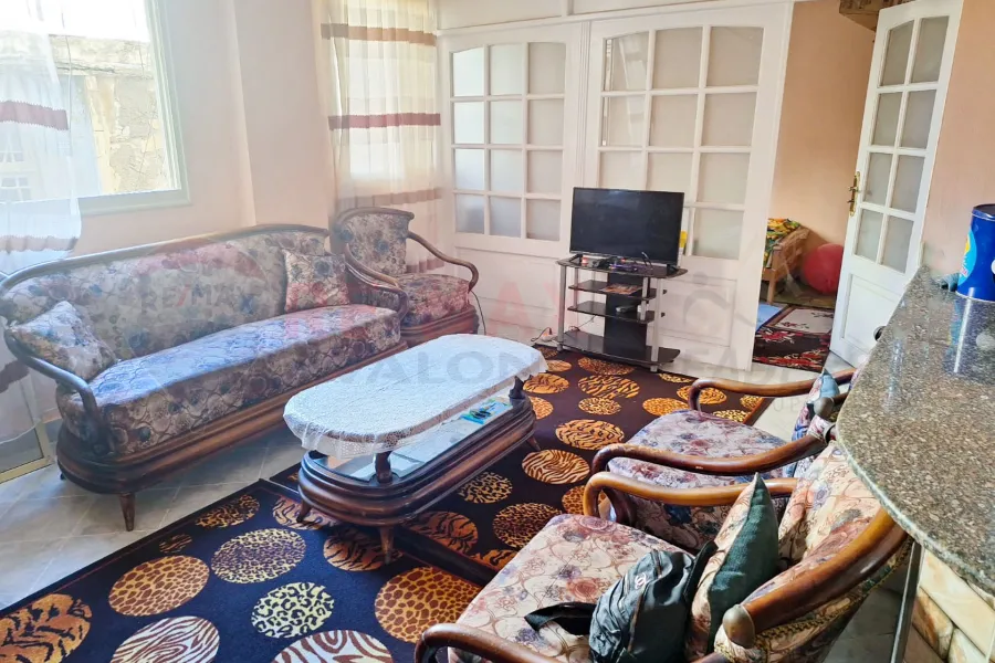 Apartment for rent 160 m Sporting (Fatima Youssef St.)