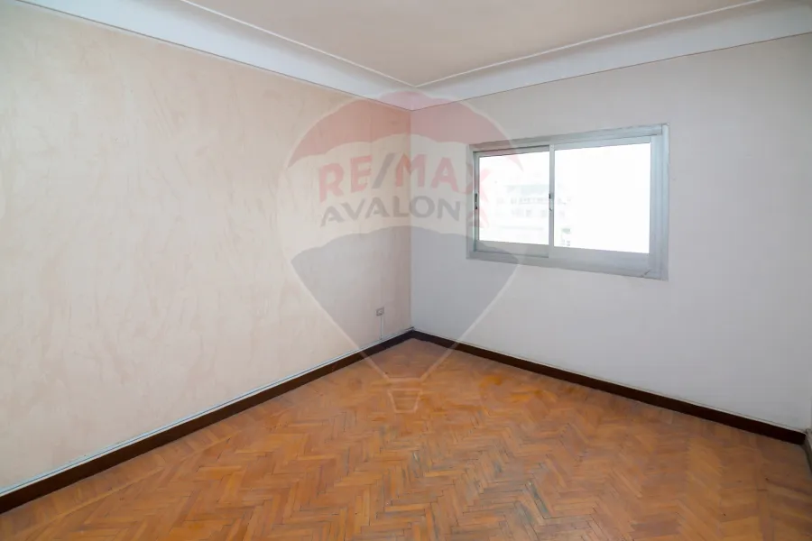 Apartment for rent 100 m Latin Quarter (Sultan Hussein Street)