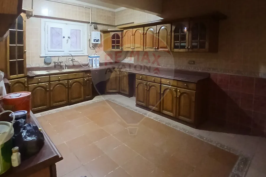 Apartment for sale 360 ​​m Gianaclis (Zou El-Faqar St.)