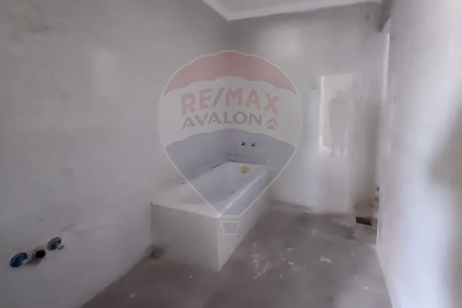Apartment for sale 230 m Smouha (Crystal Towers)