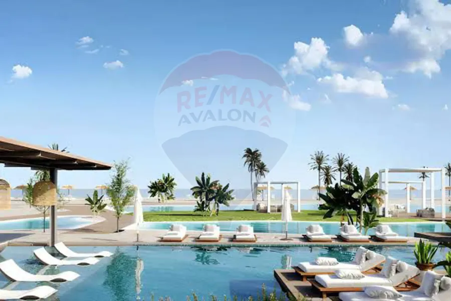 Chalet with roof for sale (Cali Coast - Ras Al-Hikma) 108 m