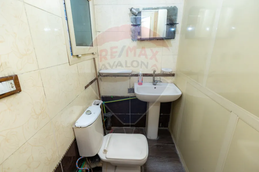 Administrative Unit for sale 220 m Sidi Bishr (Mohamed Naguib St.)