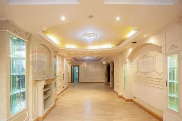 Apartment for sale 195 m Kafr Abdu (Ahmed Abd El-Aziz St)