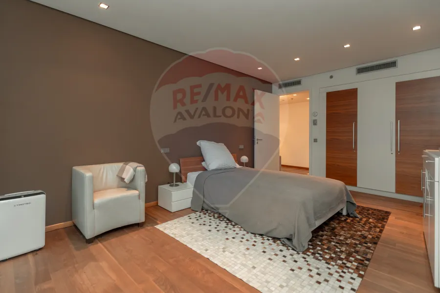 Apartment for sale 365 m San Stefano (Four Seasons)