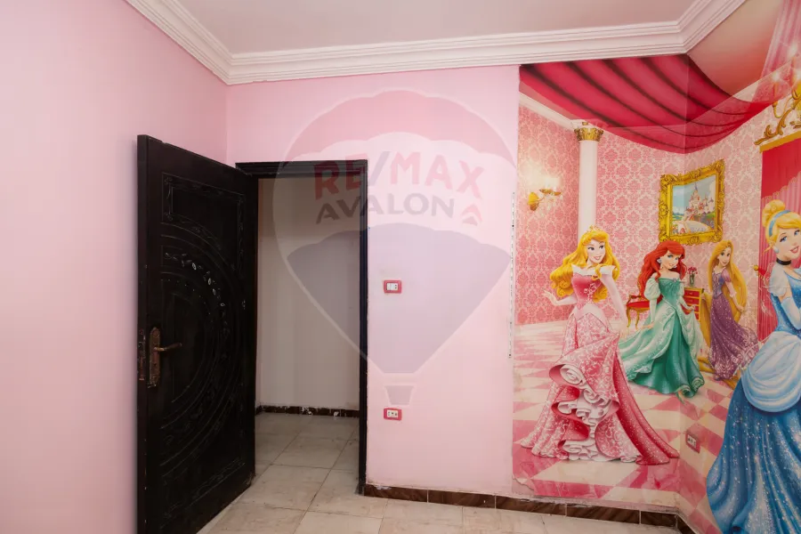 Apartment for sale 180 m Louran (Branched from Omar El-Mokhtar st)