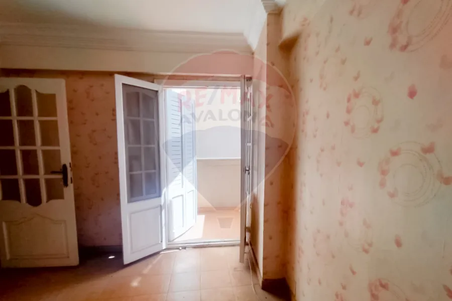 Apartment for sale 130 m Kafr Abdo (Ibrahim Ragy st.)