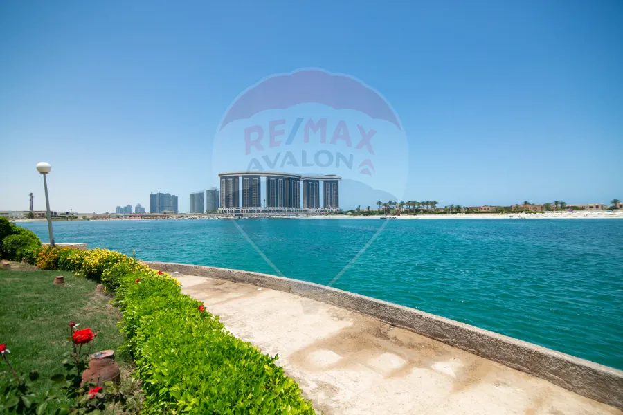Villa for sale north coast (Marina 6)