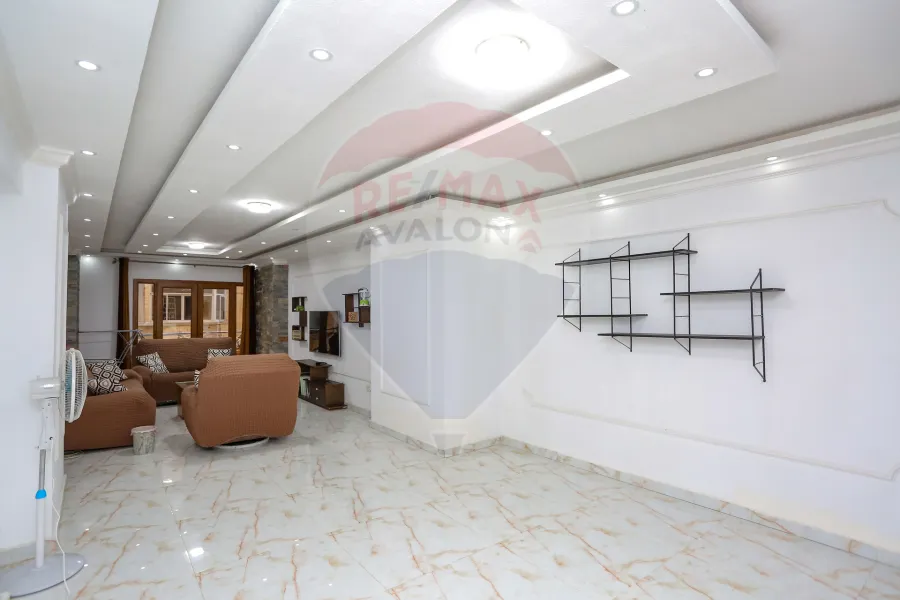 Apartment for sale 207 m Gleem (Near to the sea)