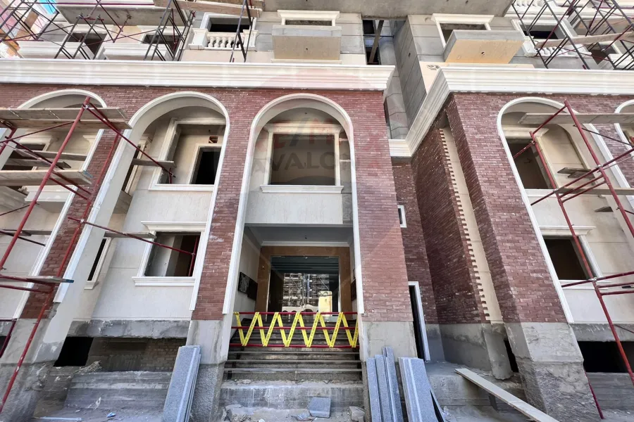Apartment for sale 200 m (Sawari Compound)
