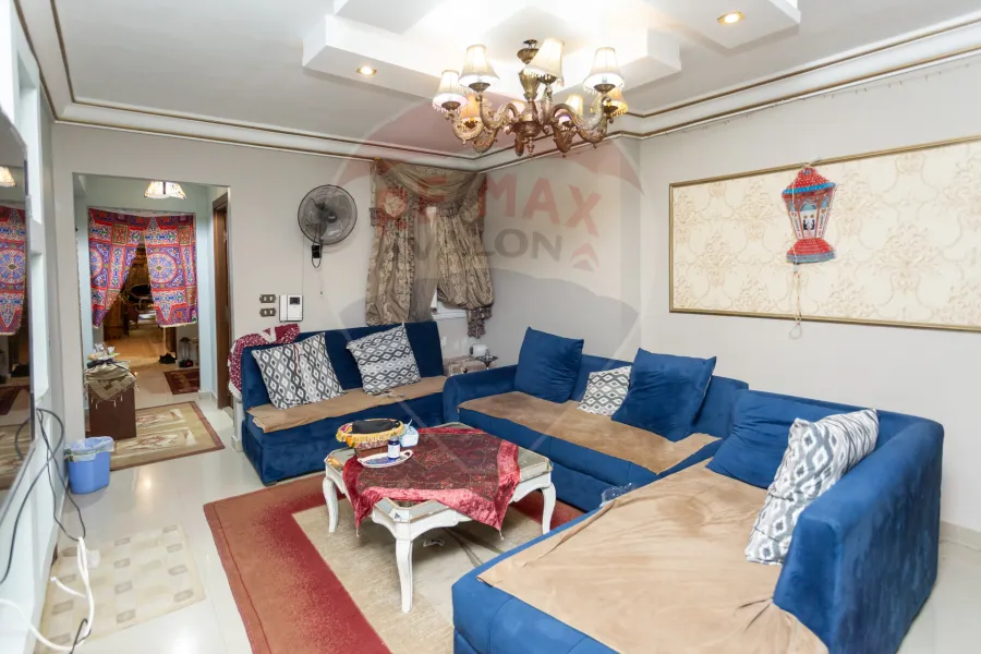 Apartment for sale 225 m Kafr Abdo (skina bnt al hussien st)