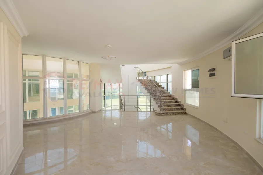 Palace for sale (Marseilia Beach 4 - Sidi Abddelrahman) 1,300 m